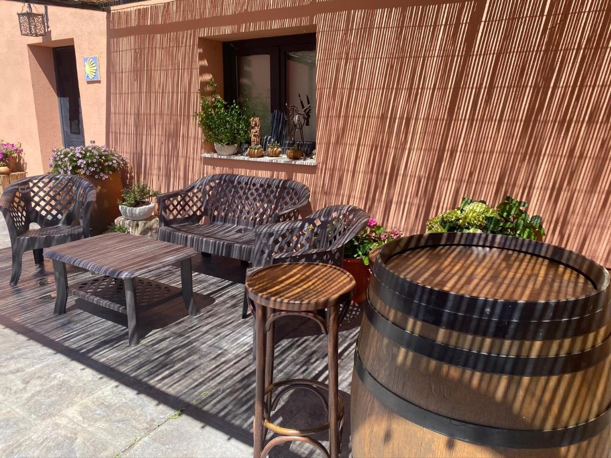 Hospital de Órbigo B&B Puente De Orbigo מראה חיצוני תמונה