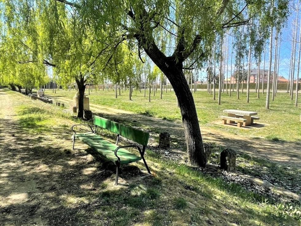 Hospital de Órbigo B&B Puente De Orbigo מראה חיצוני תמונה