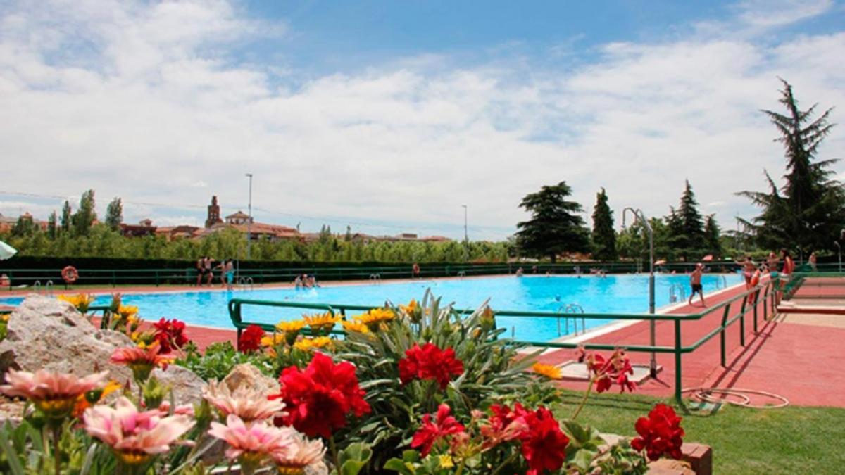 Hospital de Órbigo B&B Puente De Orbigo מראה חיצוני תמונה